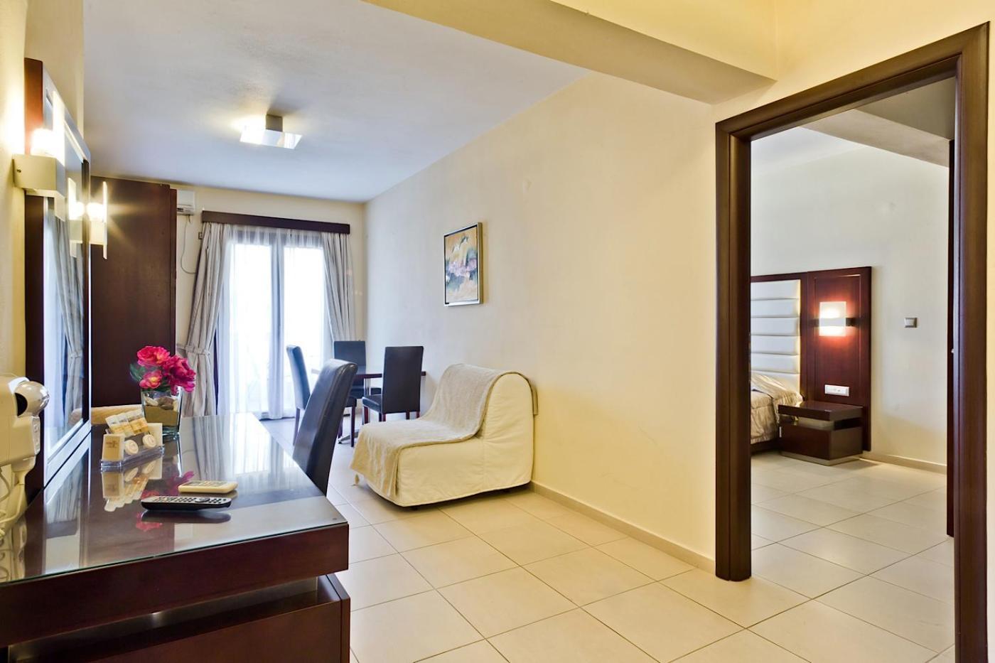 Socrates Hotel Apartments Karpathos Exterior photo
