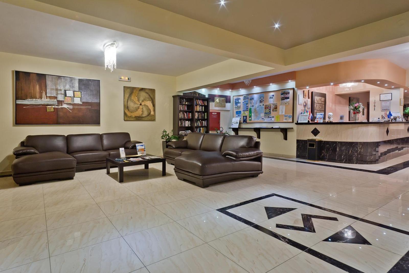 Socrates Hotel Apartments Karpathos Exterior photo