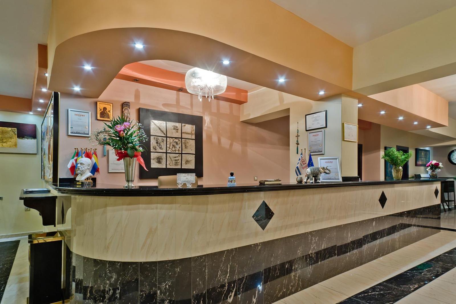 Socrates Hotel Apartments Karpathos Exterior photo