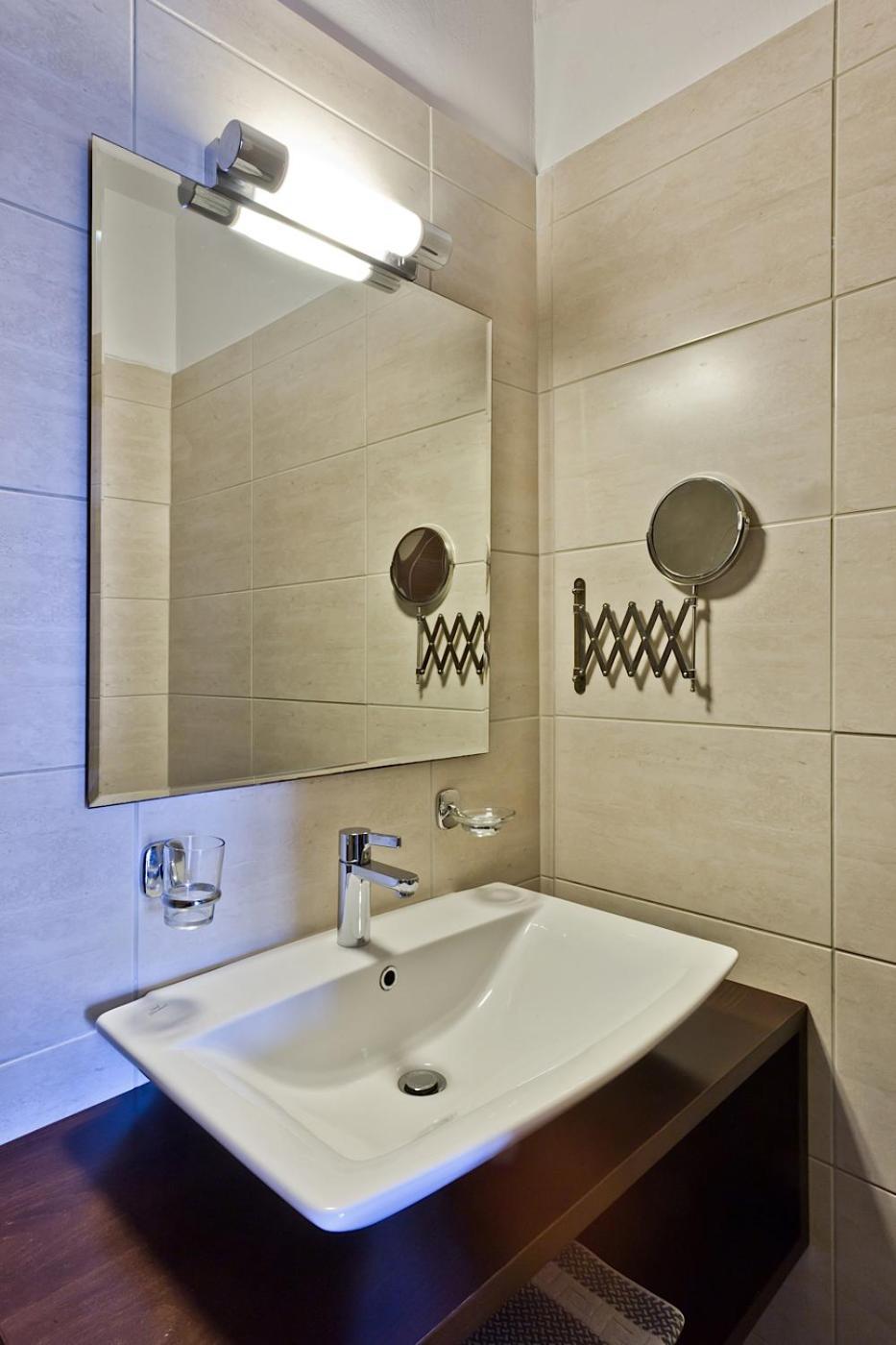 Socrates Hotel Apartments Karpathos Exterior photo